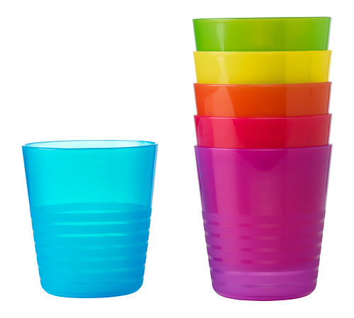 Niños - 101.929.56 - Vasos plásticos de colores para niños x 6 unidades